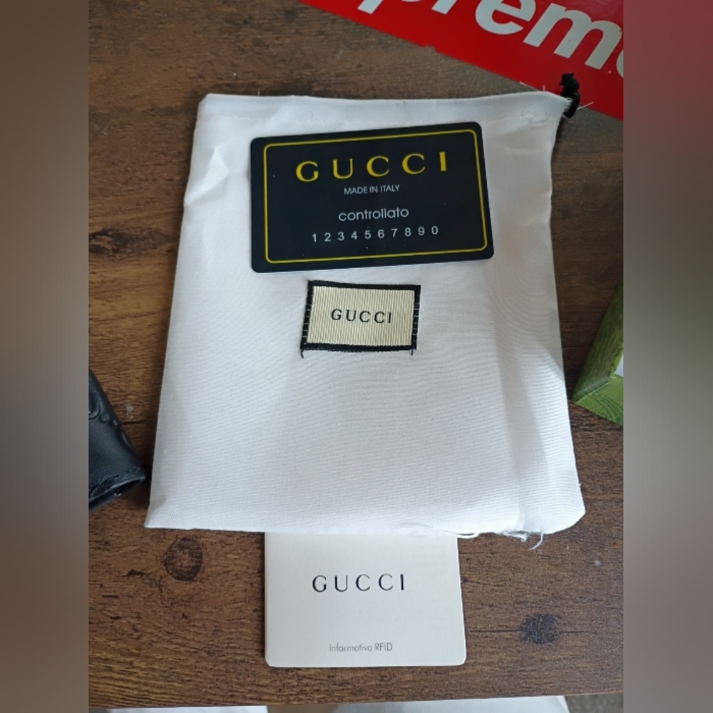Gucci Black Leather Wallet - Picture 11 of 11